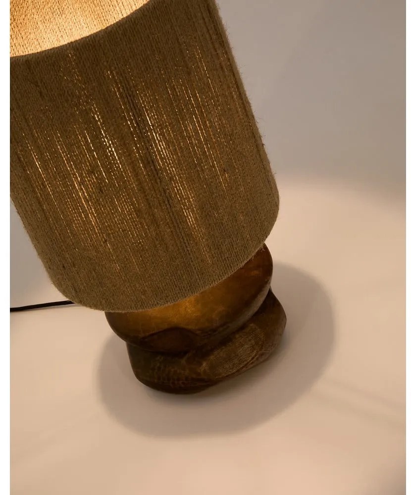 Stolová lampa v tmavoprírodnej farbe z masívu akácie (výška 43 cm) Kor – Kave Home