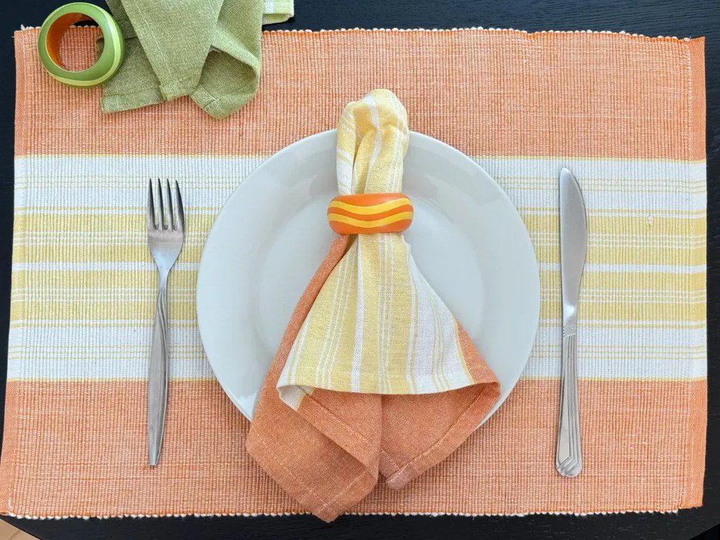 Praktický set prestierania 32x47 cm s obrúskom 40x40 cm FOOD Farba: Zelená