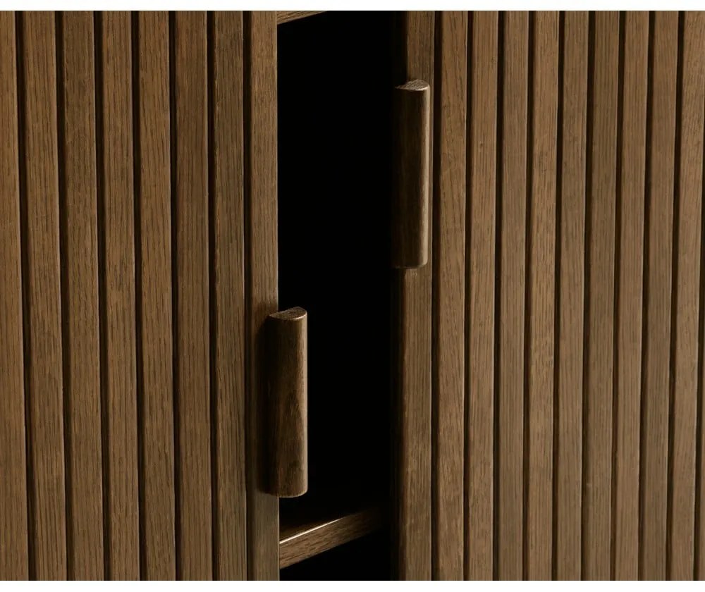 Hnedá skrinka v dekore duba s posuvnými dverami 113x90 cm Cavo – Unique Furniture