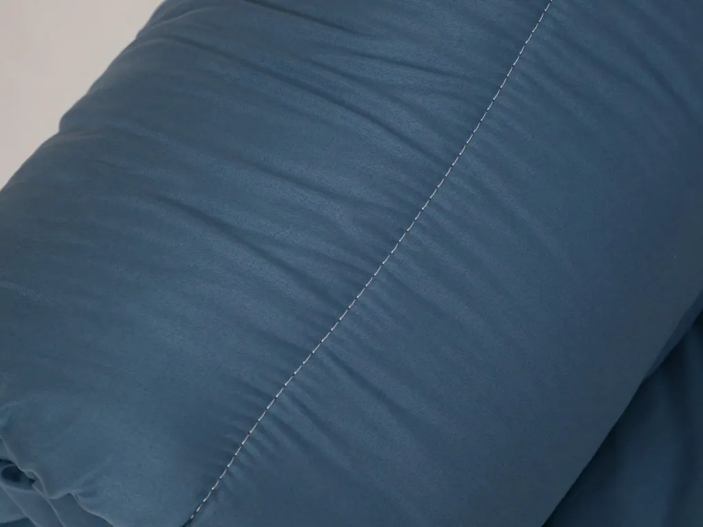 Celoročná prešívaná prikrývka 140x200 cm z dutého vlákna, modrá