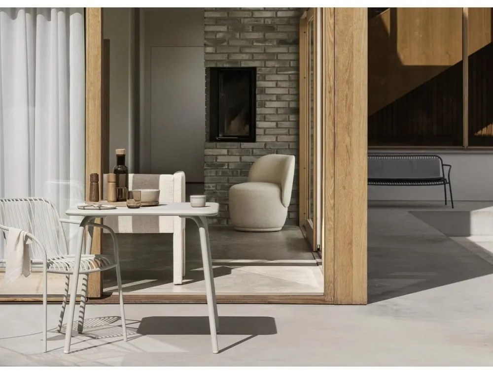 Béžová lavica z textílie buklé Sitta – Blomus