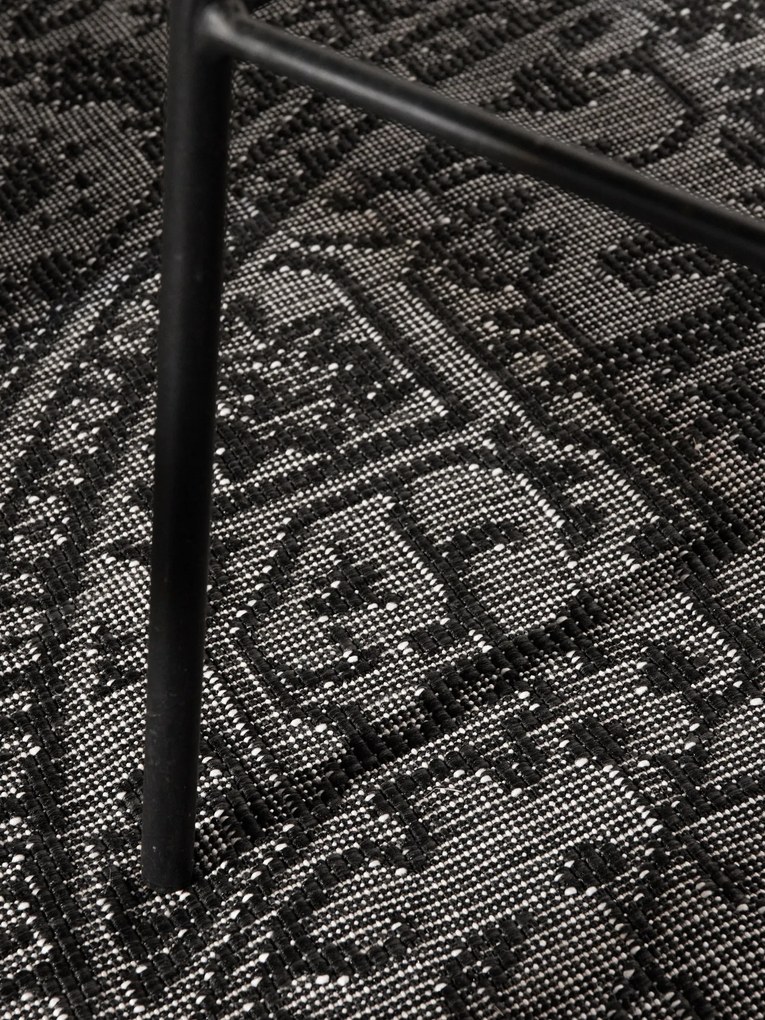 NORTHRUGS, Kusový koberec Duet Kona 106248 Black/White kruh - na von aj na doma, 160x160 (priemer) kruh, čiernobiela, chodba / predsieň