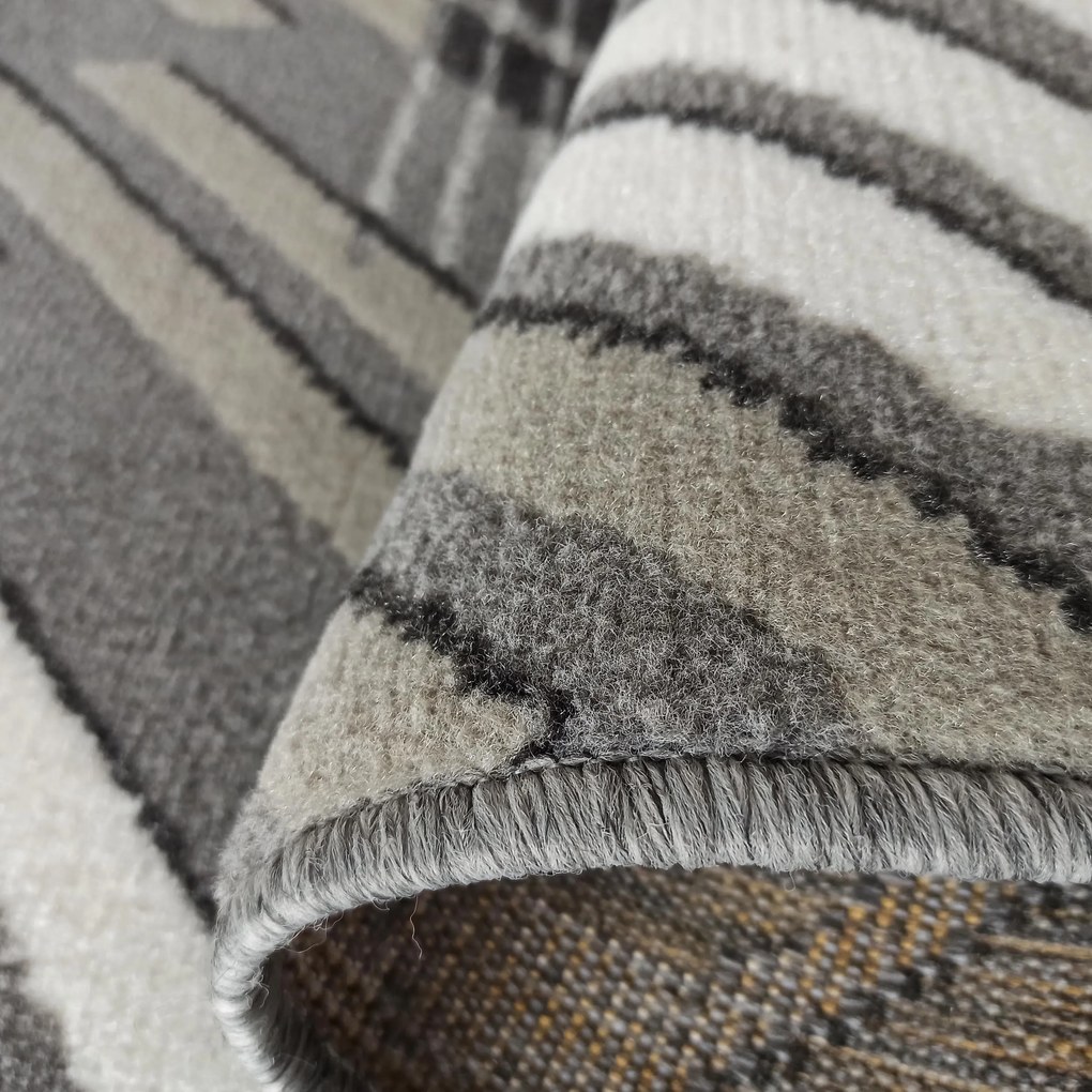 DY Sivý koberec s geometrickým vzorom Lara 02 Rozmer: 200x290 cm