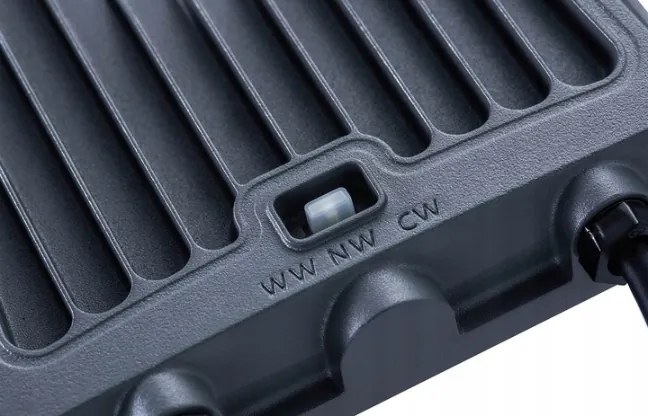 LED reflektor Philips 50W 6000lm CCT s pohybovým senzorom