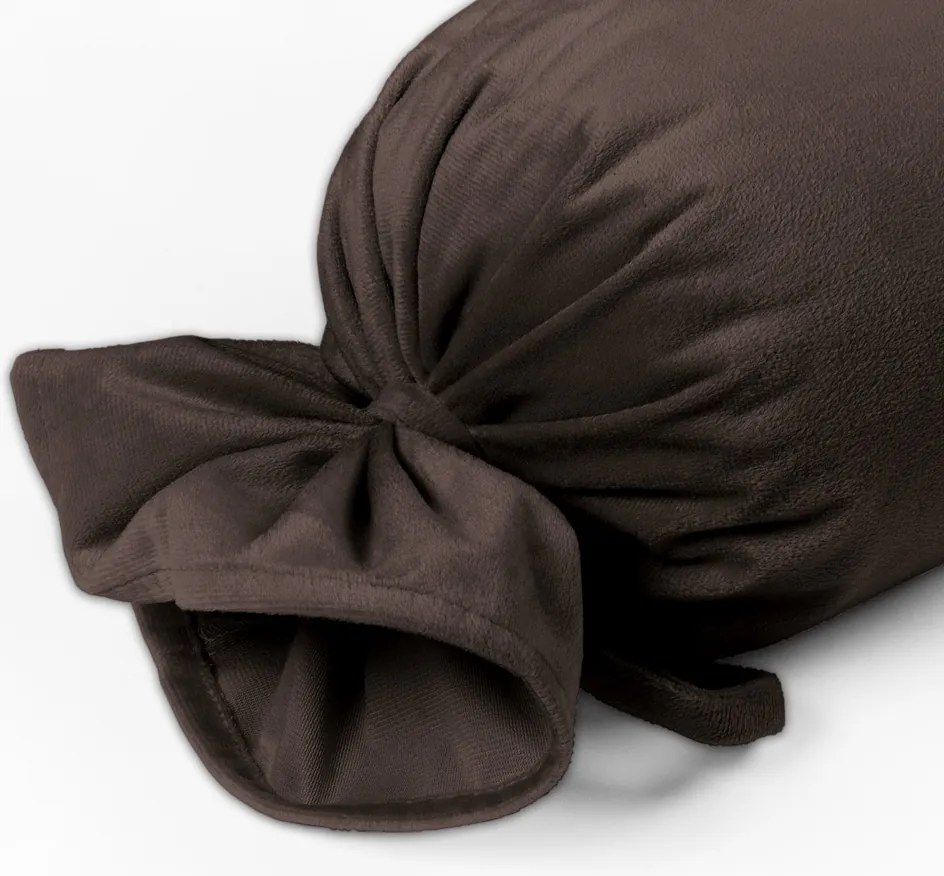 Biante Zamatový vankúš valec bonbon Velvet Prémium SVP-016 Tmavo hnedý 15x100 cm
