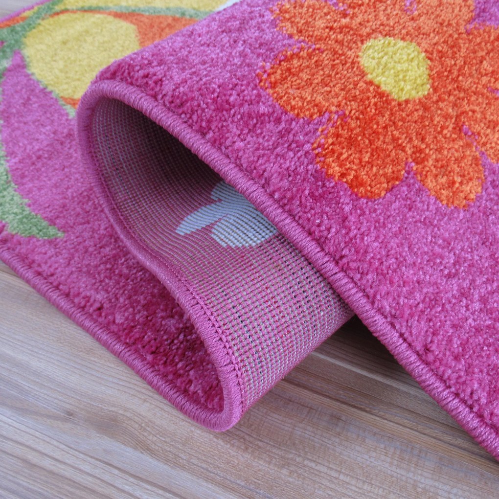 DY Detský ružový koberec s motívom Motýle 14 Rozmer: 160x220 cm