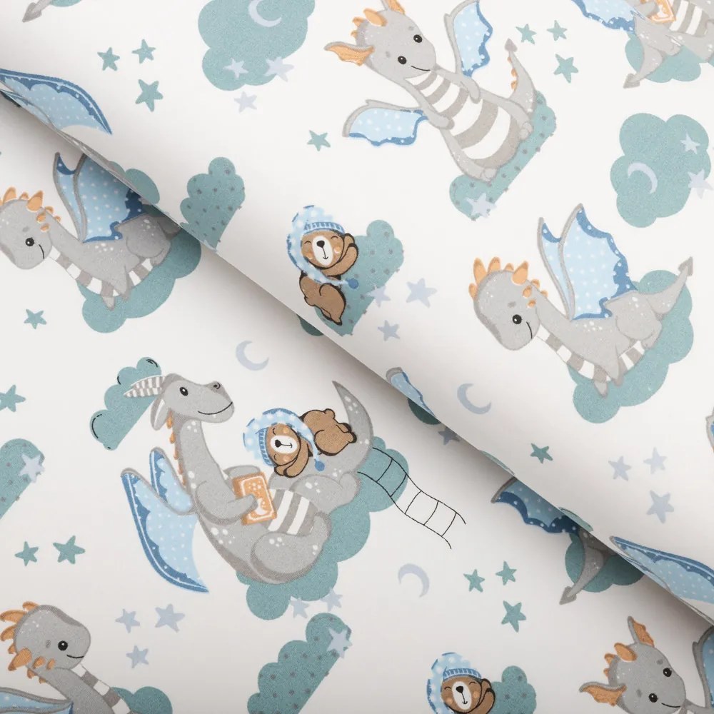 Biante Detská bavlnená obliečka na vankúš s lemom Sandra SA-689 Dráčikovia s medvedíkmi na modrozelených obláčikoch na bielom 40 x 60 cm