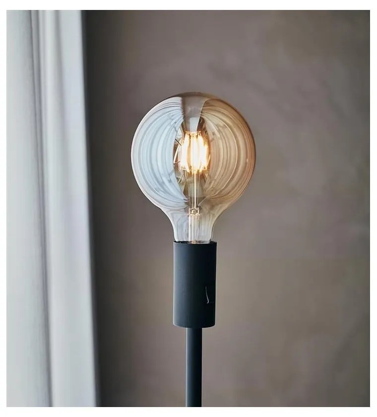 Čierna stojacia lampa Markslöjd Capital, výška 1,35 m
