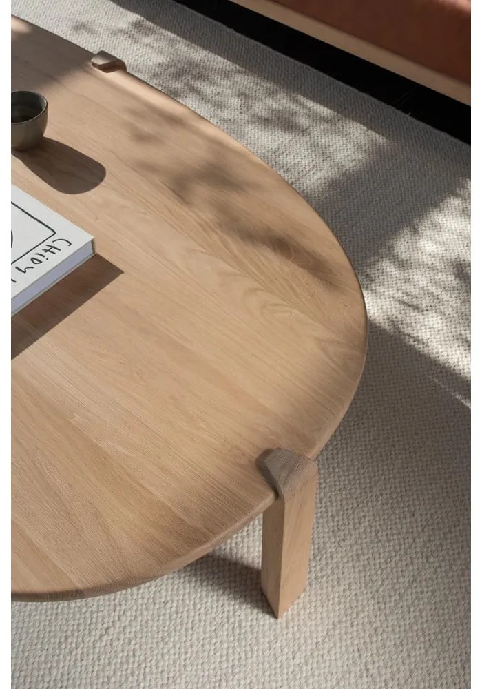 Konferenčný stolík z dubového dreva v prírodnej farbe 100x180 cm Kulin – Gazzda