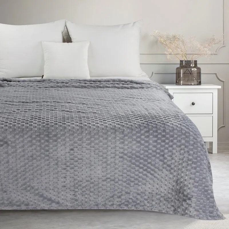 Dekorstudio Deka CINDY6 v striebornej farbe Rozmer deky: 150x200cm