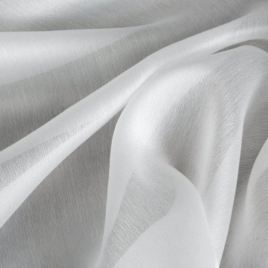 ZÁCLONA NA KRÚŽKOCH TIRSA 200X245 CM BIELA