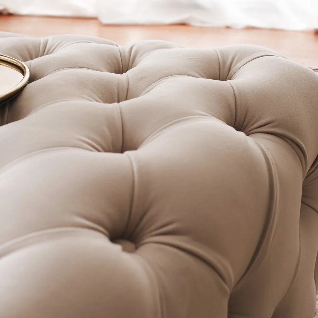 Taburetka Chester Cream