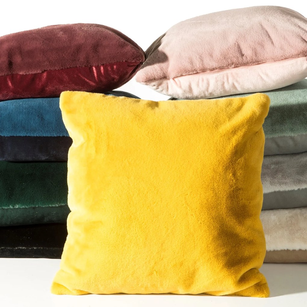 DEKORAČNÁ OBLIEČKA NA VANKÚŠ EMILIO 45X45 CM BORDOVÁ