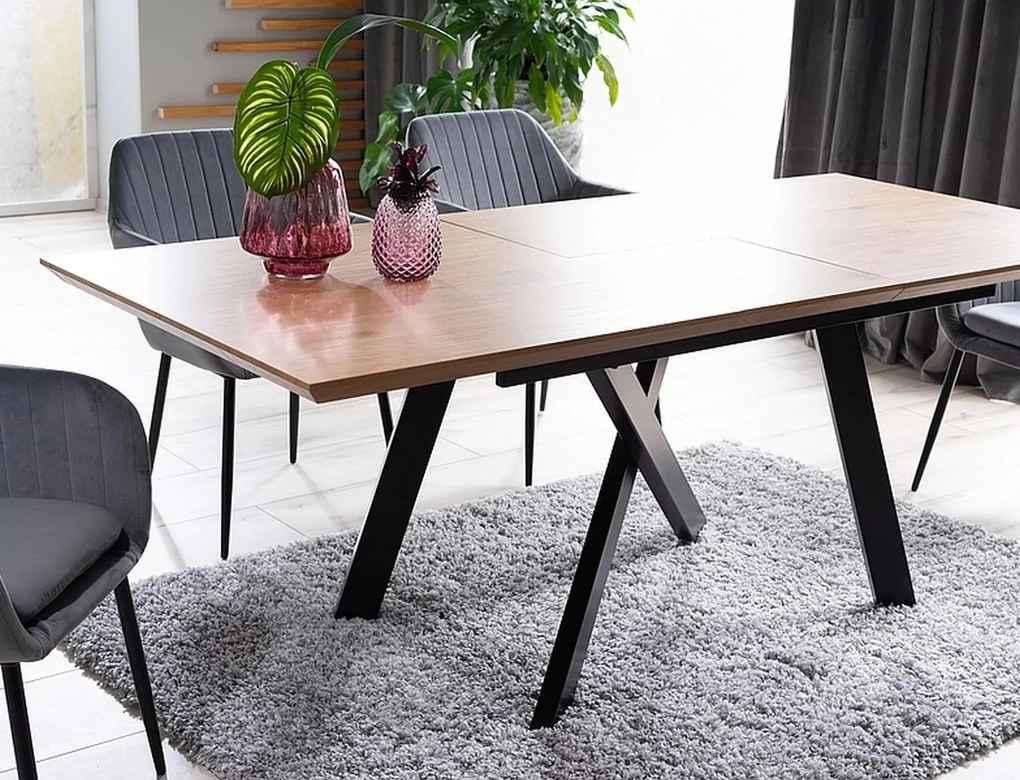 Rozkládací jídelní stůl Capital 160/200 cm dub přírodní/černý