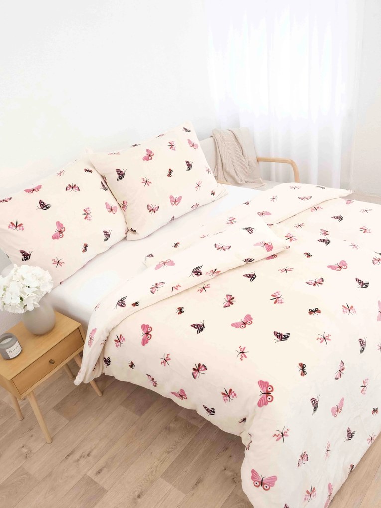 Predĺžené obliečky mikroplyš Exclusive – Motýliky béžové