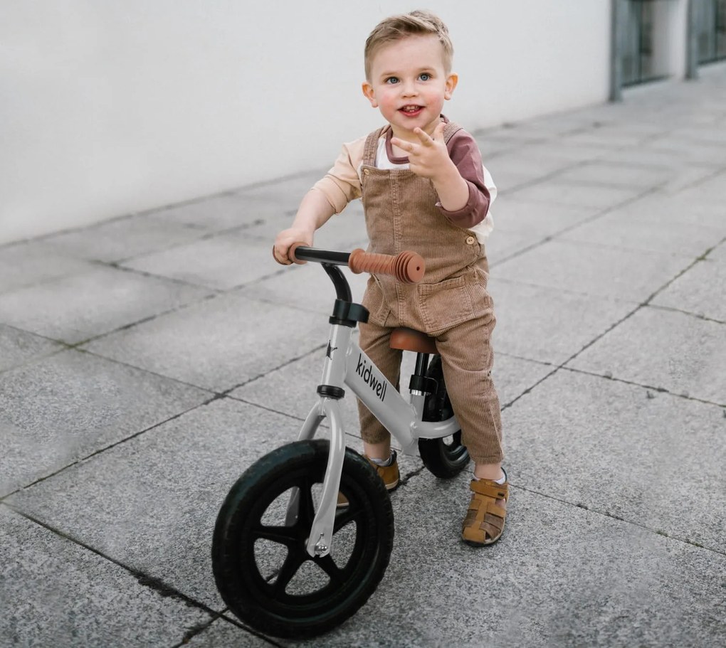 Balančný bicykel Kidwell REBEL 12" s EVA kolesami a nastaviteľným sedlom