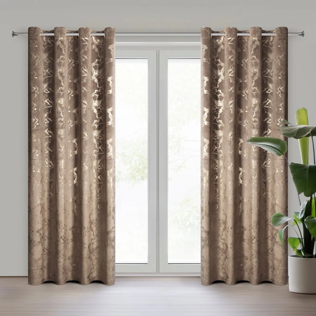 ZATEMŇOVACÍ ZÁVES NA KRÚŽKOCH RAJA 140X250 CM VZOROVANÁ