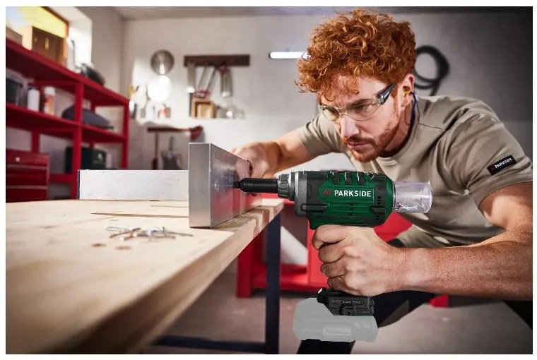 Parkside®  Aku nitovač na slepé nity 20 V Pbnsg 20-Li A1 + Akumulátor 20 V/4 Ah + Nabíjačka 20 V/4,5 A  (800011224)