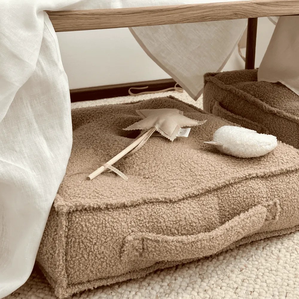 Prešívaný puf čokoládová 46x46x13cm