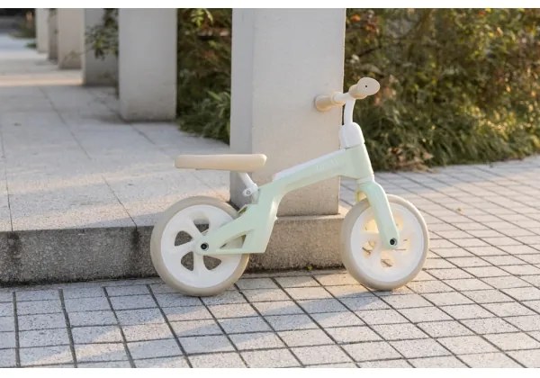 QPlay - Odrážadlo TECH mintové