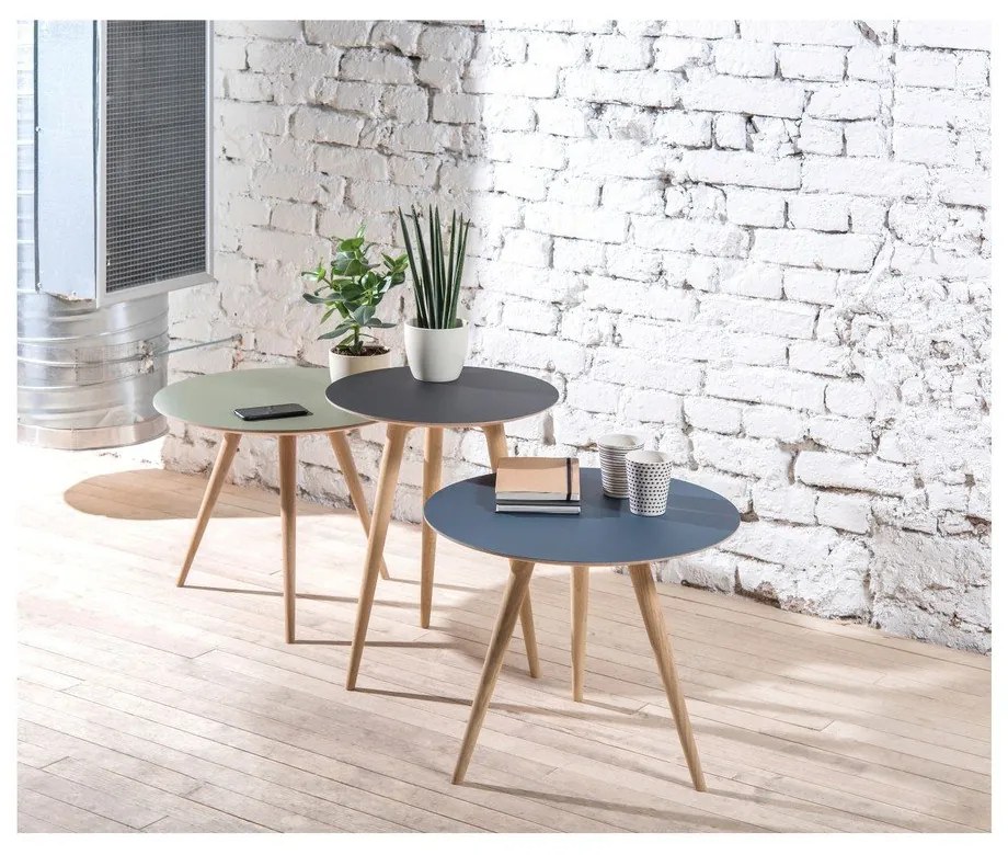 Odkladací stolík z dubového dreva s čiernou doskou Gazzda Arp, ⌀ 55 cm