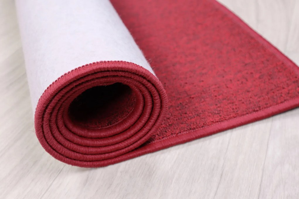 Vopi, Koberec behúň na mieru Astra červená, šíre 70 cm, červená, chodba / predsieň