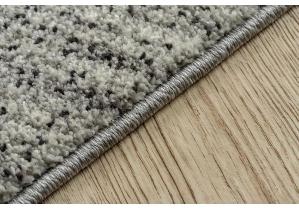 Kusový koberec Ken sivý 140x190cm