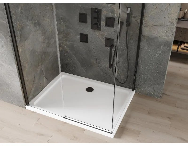 Mexen Omega, sprchovací kút s posuvnými dverami 100 (dvere) x 70 (stena) cm, 8mm číre sklo, čierny profil + slim sprchová vanička biela s čiernym sifónom, 825-100-070-70-00-4010B
