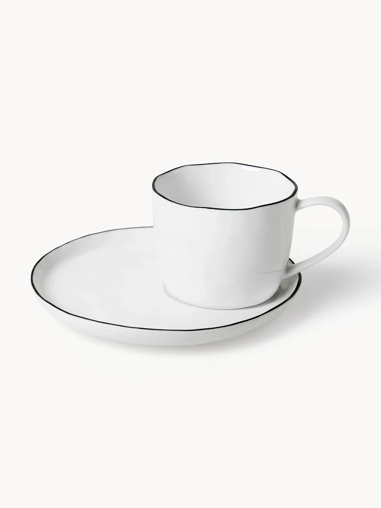 Ručne vyrobená šálka's podšálkou z porcelánu Salt