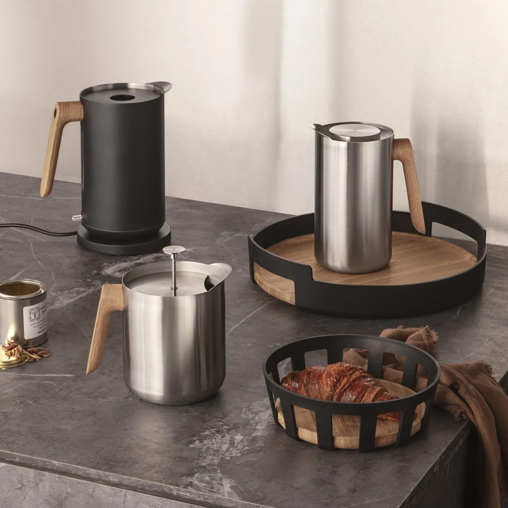 Eva Solo Rychlovarná nerezová kanvica Nordic Kitchen Black 1,5 l