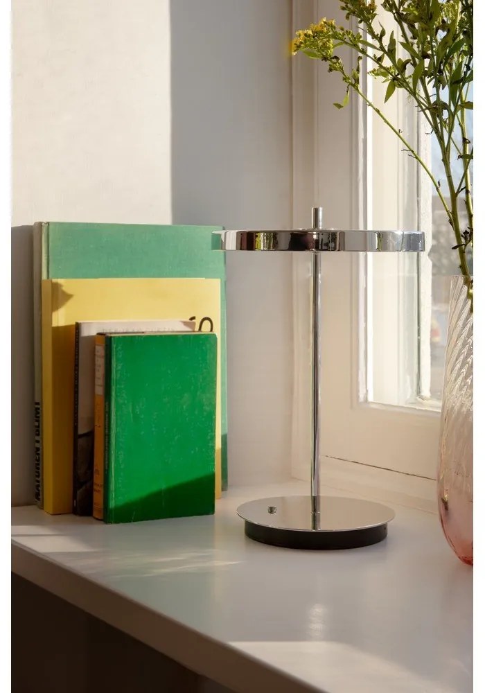 LED stolová lampa so stmievačom v striebornej farbe s kovovým tienidlom (výška 31 cm) Asteria Move – UMAGE