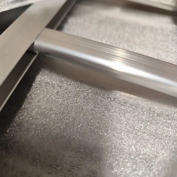 LEOPET cestovní box, přepravka pro psa XXXL 75° prepážka