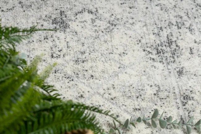 Koberec / behúň DISTIN 0200A sivý / svetlosivý / biely