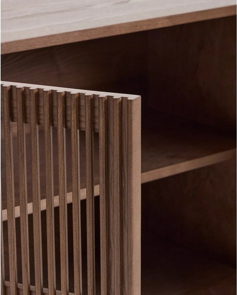 Tmavohnedá komoda v dekore orecha 181x71,5x42,5 cm Beyla – Kave Home