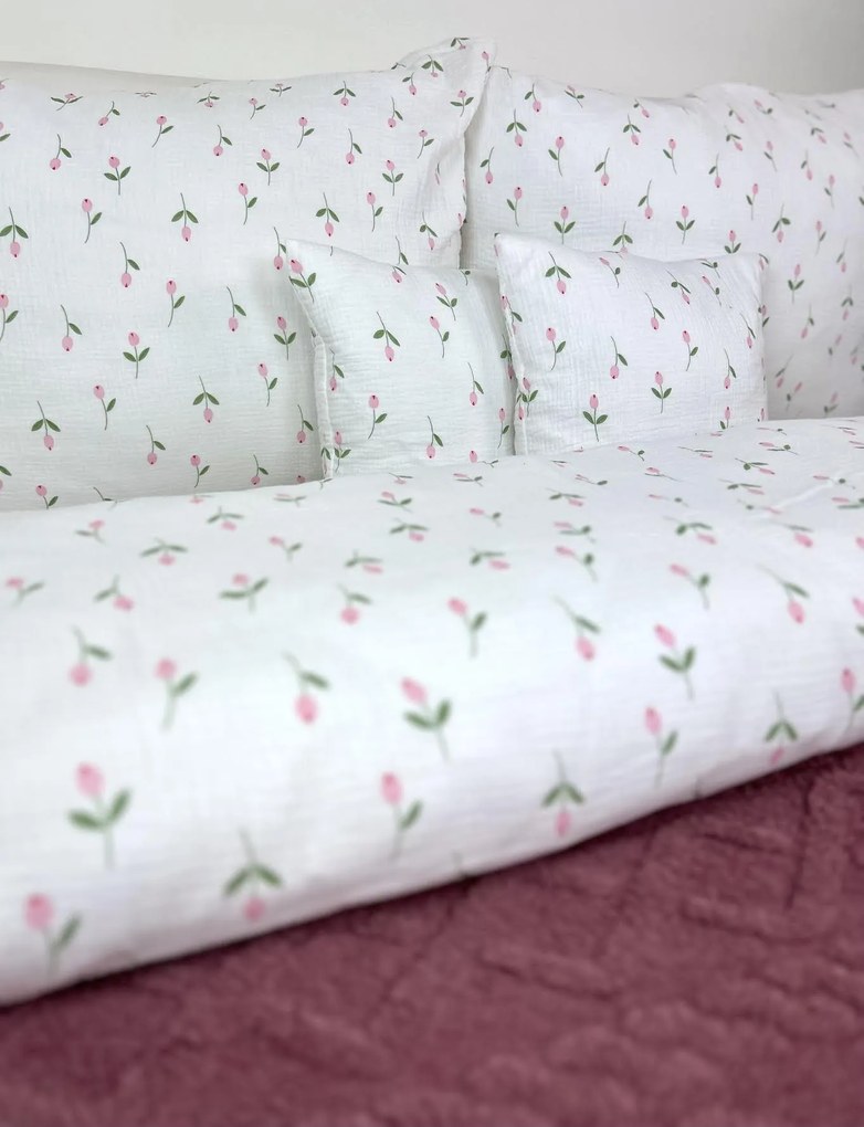 Letné mušelínové obliečky Tulipány 140x200 – jemné, priedušné, 100 % bavlna, romantický vzor