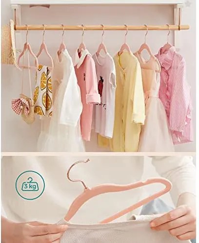 Vešiaky pre deti, Balenie 50 ks detských zamatových vešiakov, 30 x 0,5 x 20,5 cm, svetloružové