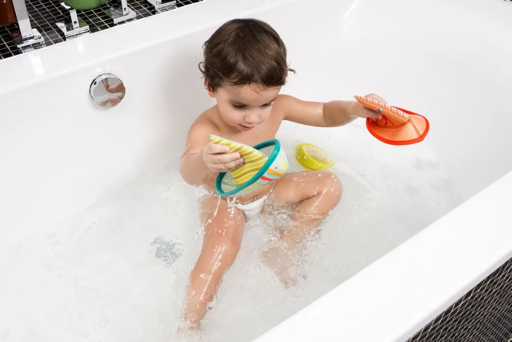 Lilliputiens – 3 plávajúce lodičky – hračka do vody