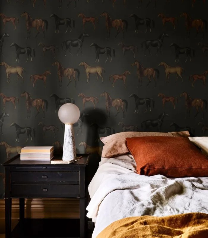 WALLCOLORS Horses olive wallpaper - tapeta POVRCH: Prowall Concrete