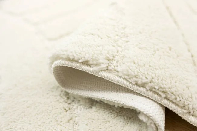 Kúpeľňový koberček Sash krémový, pruhy