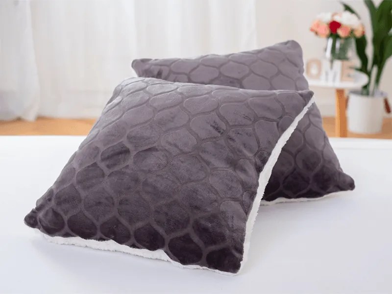 Baránková obliečka na vankúšik mikroplyš 45 × 45 cm - Daira sivá (2 ks)