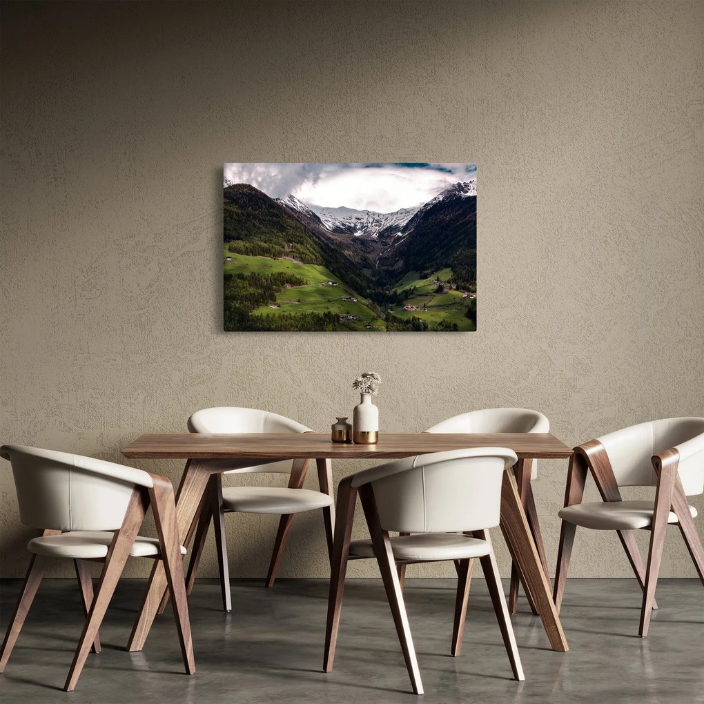 Obraz - Údolie pod horami (90x60 cm)