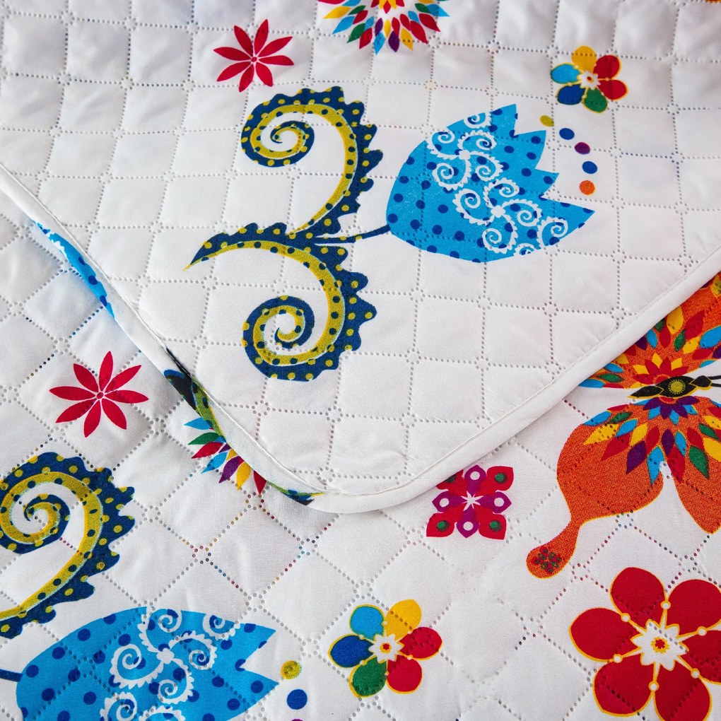 Prehoz na posteľ FAREBNÝ MOTÝĽ biely Rozmer: 170 x 210 cm