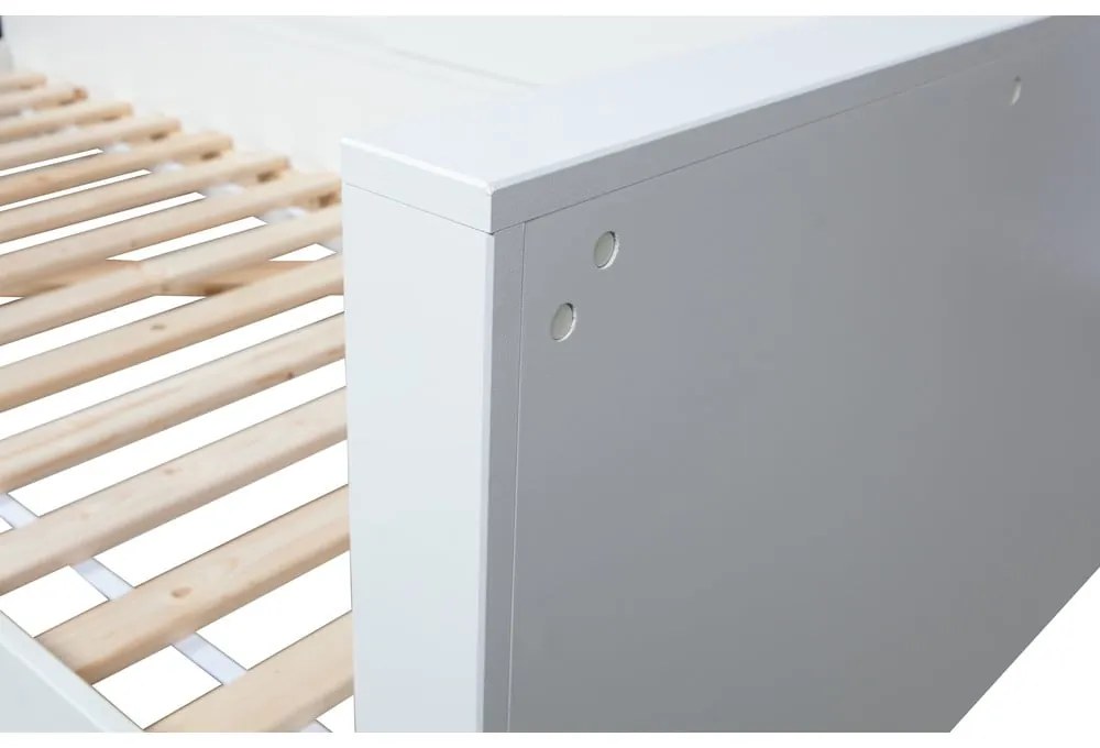 Biela jednolôžková posteľ z borovicového dreva WOOOD Connect, 90 x 200 cm