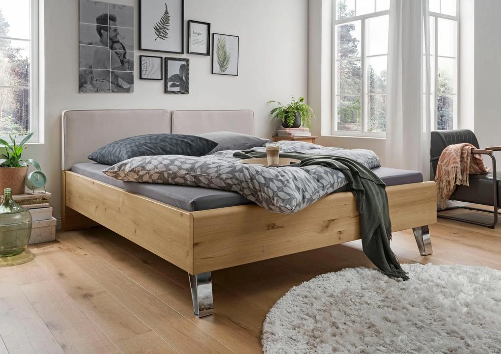 Drevená posteľ BARI s čalúneným čelom 180x199