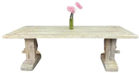 (1653) KUMASI - Elegantný jedálenský stôl
