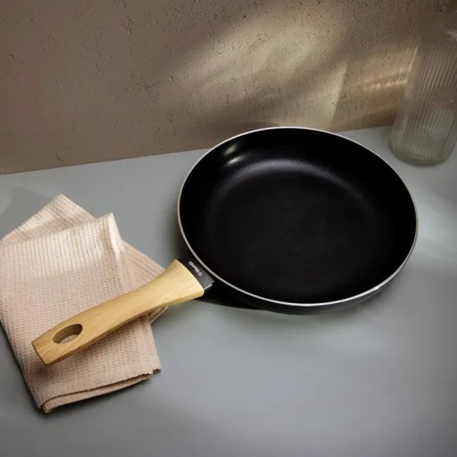 Panvica B2 ALBERO ESSENTIALS čierna 732850