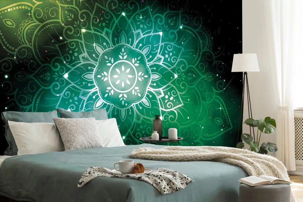 Tapeta Mandala s vesmírnym pozadím v zelenom prevedení