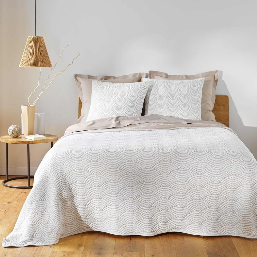 Biela/béžová súprava prikrývky a obliečky na vankúš jersey 240x260 cm Cassandra – douceur d'intérieur