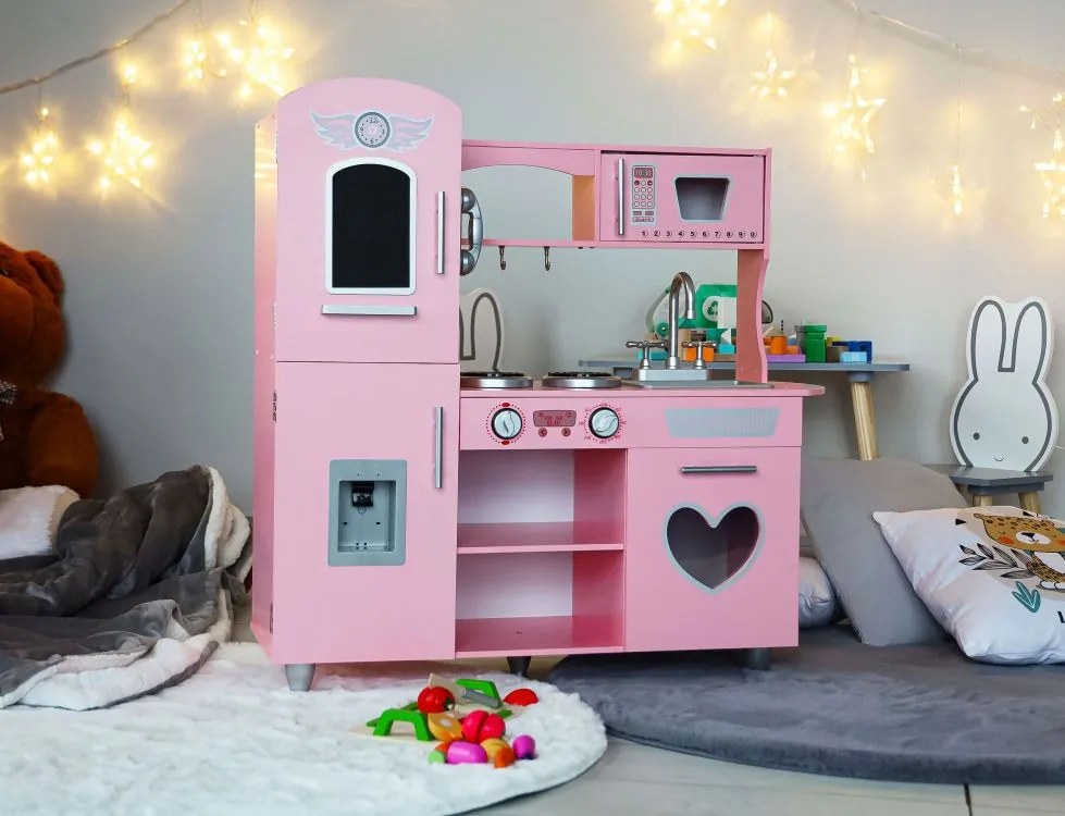 Drevená kuchynka pre dievčatá v ružovej farbe