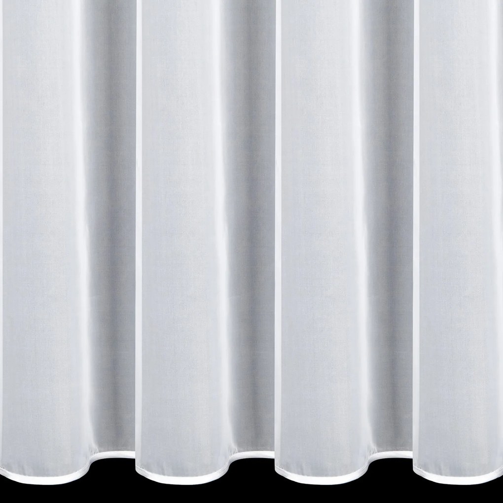 ZÁCLONA NA PÁSKE AGA3 400X145 CM BIELA